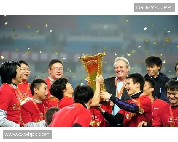 重庆排球队与南京排球队赛后复盘分析个人能力表现与战术执行